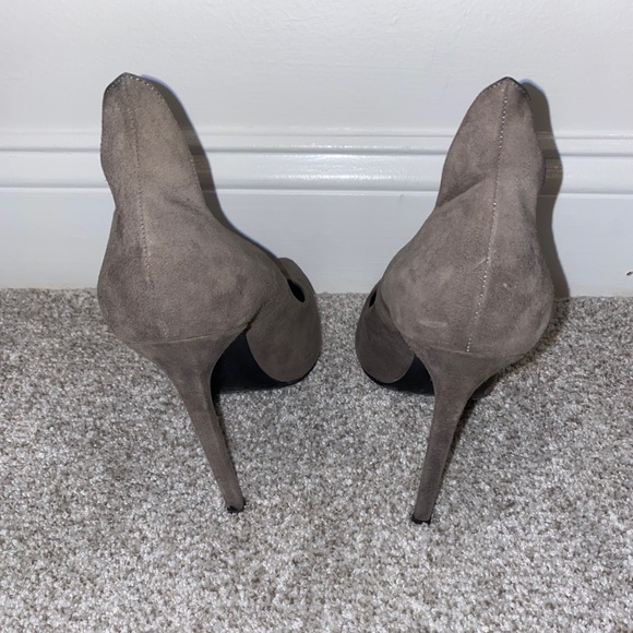Saint Laurent Suede Heels - Picture 3 of 4